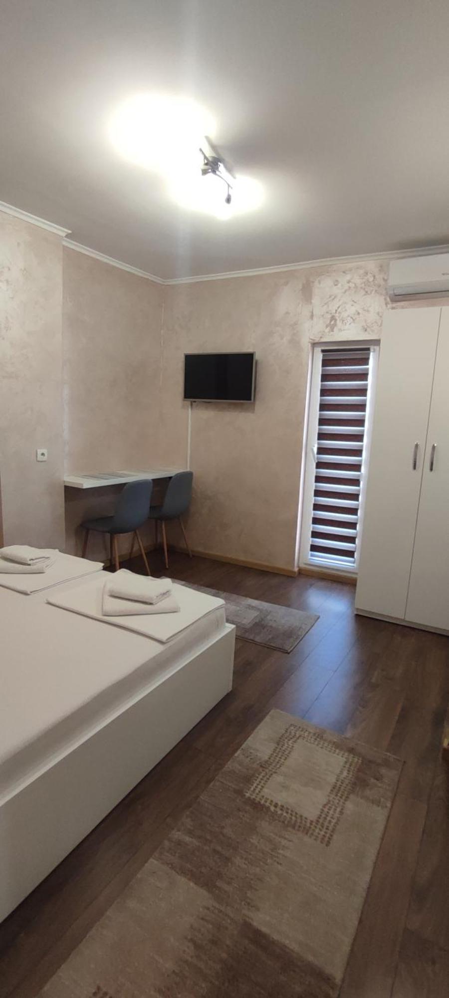 Apartament Menrat Nowy Sad Zewnętrze zdjęcie